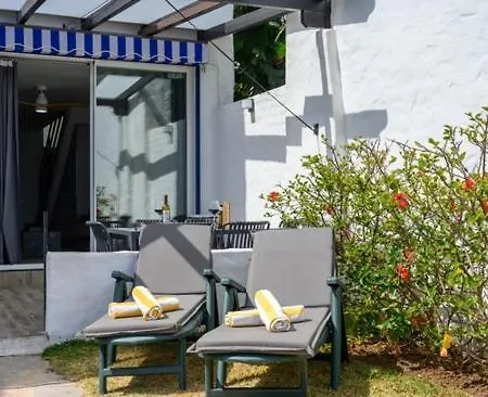 Newly Renovated 2 Bedroom Beachfront House Appartement Sitio de Calahonda