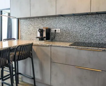 Appartement Newly Renovated 2 Bedroom Beachfront House